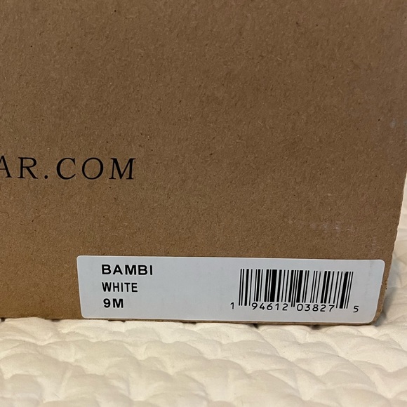 NEW IN BOX Matisse Bambi White Crocodile Embossed Mid-Calf Boots, white, size 9 - Picture 7 of 7